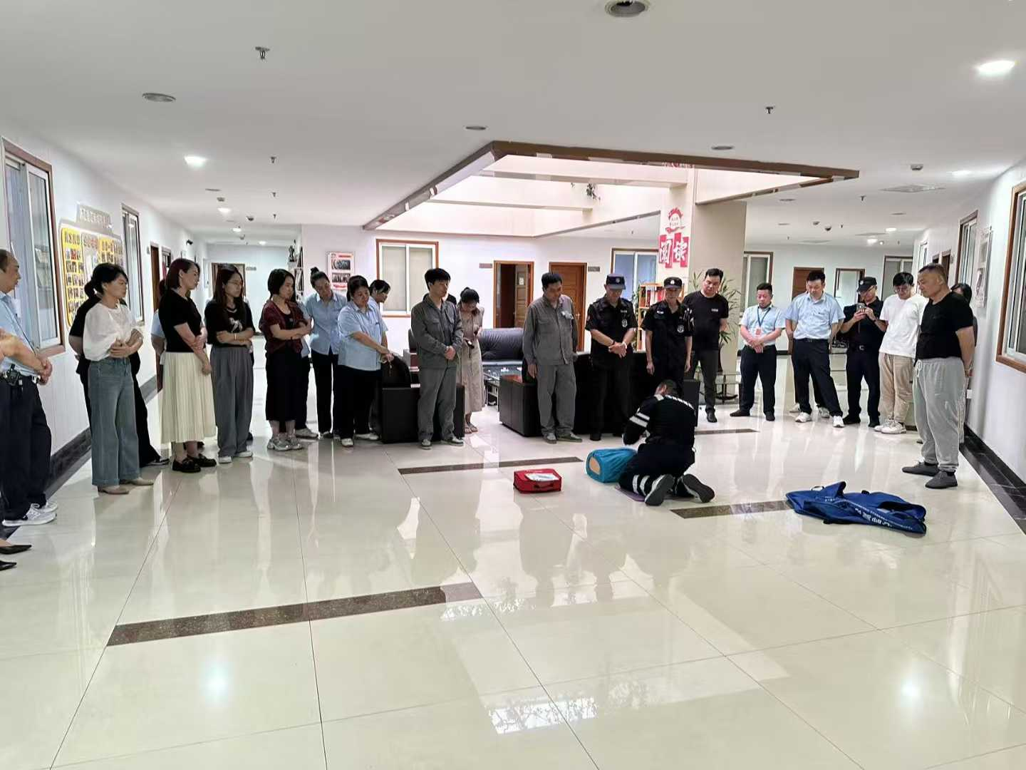 急救知识进商城 守护生命“救”在身边