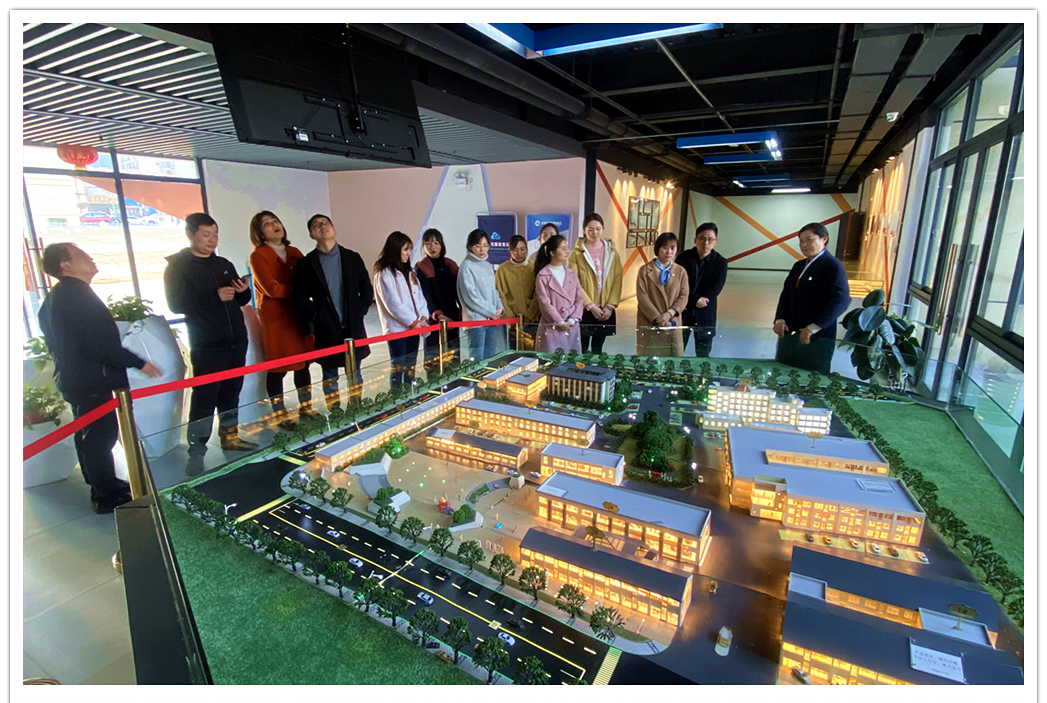 庐阳区组织部副部长凌梅一行 莅临庐阳超凡国际文创园指导调研